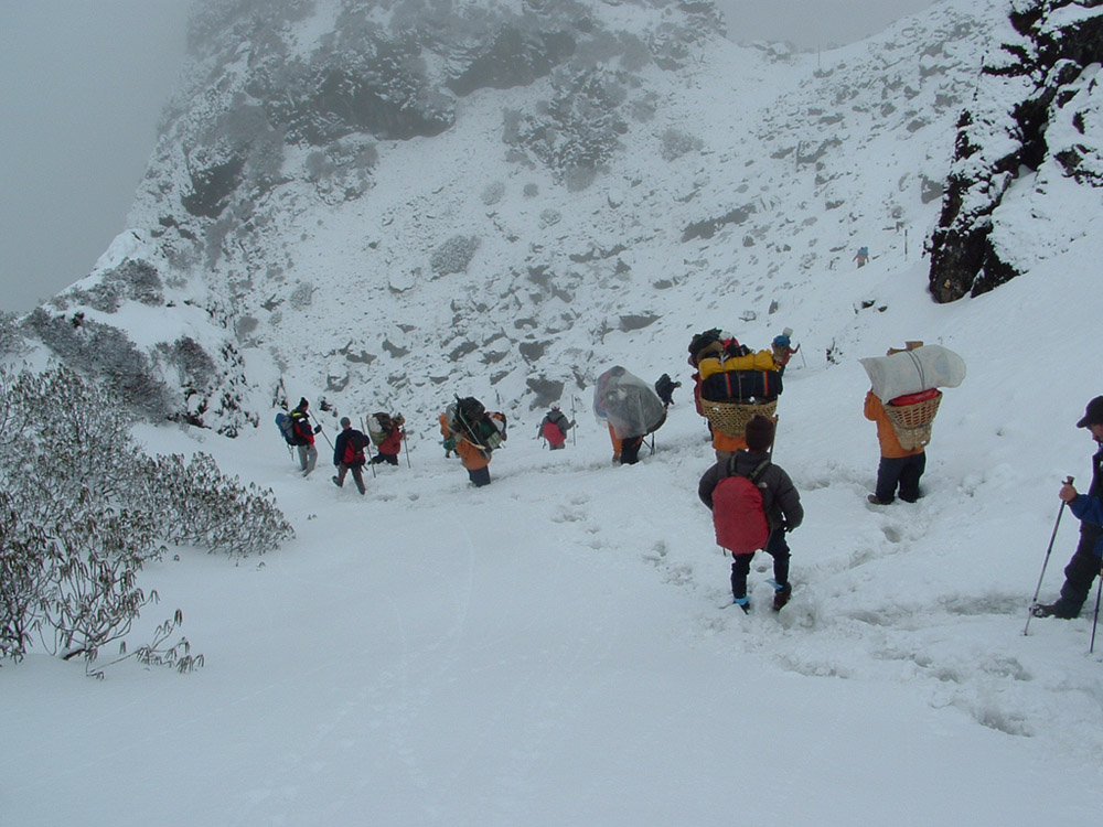 Kanchenjunga Trek – 27 Days