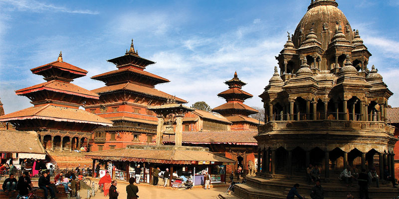 Visit Kathmandu Valley: The valley of Temples, Palaces, Contrasts and Myths