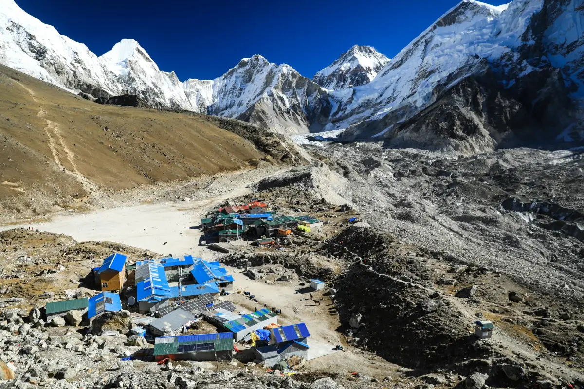 Gorakshep-Khumjung-Everest-Base-Camp-Trek
