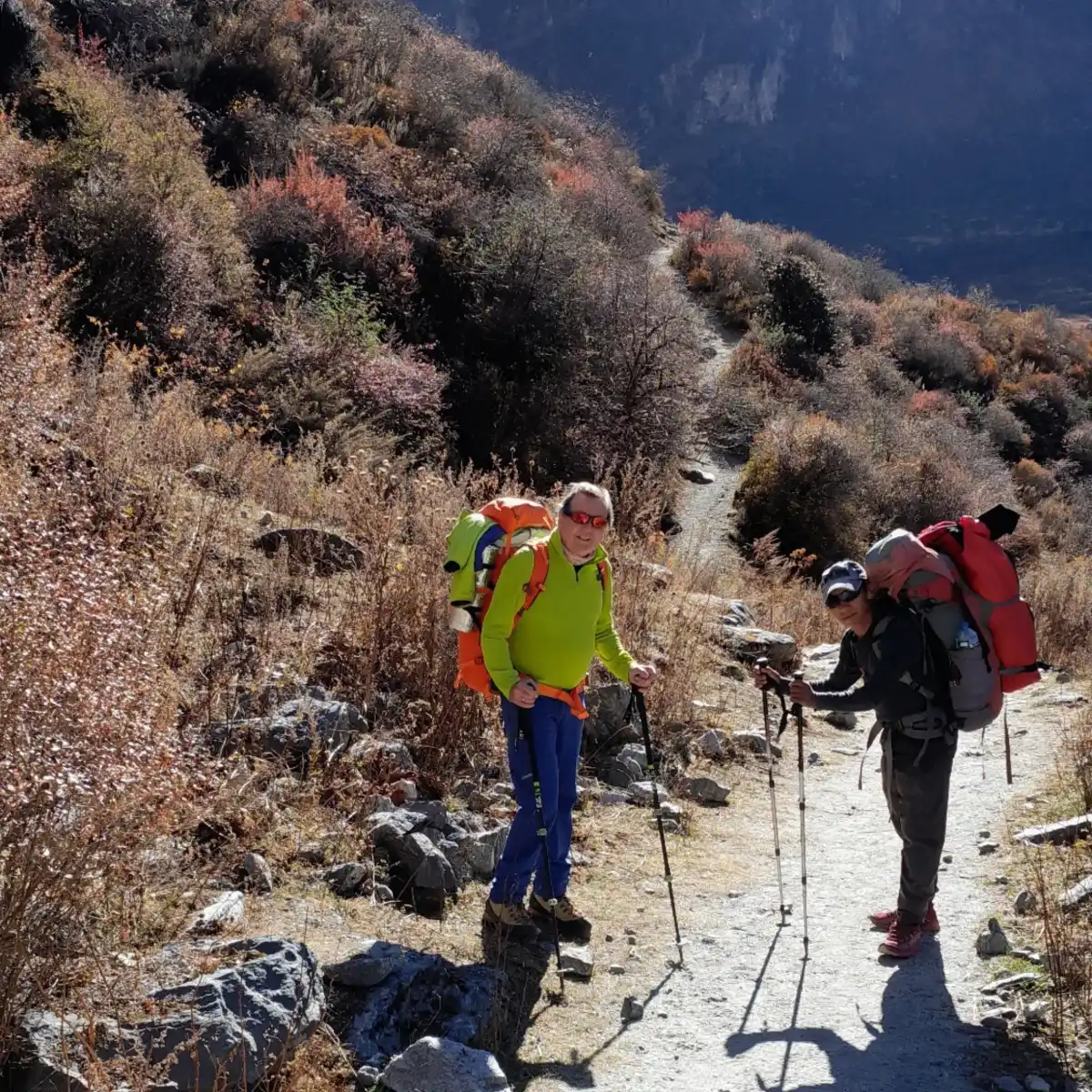 Women trekking in Mardi Himal Trail